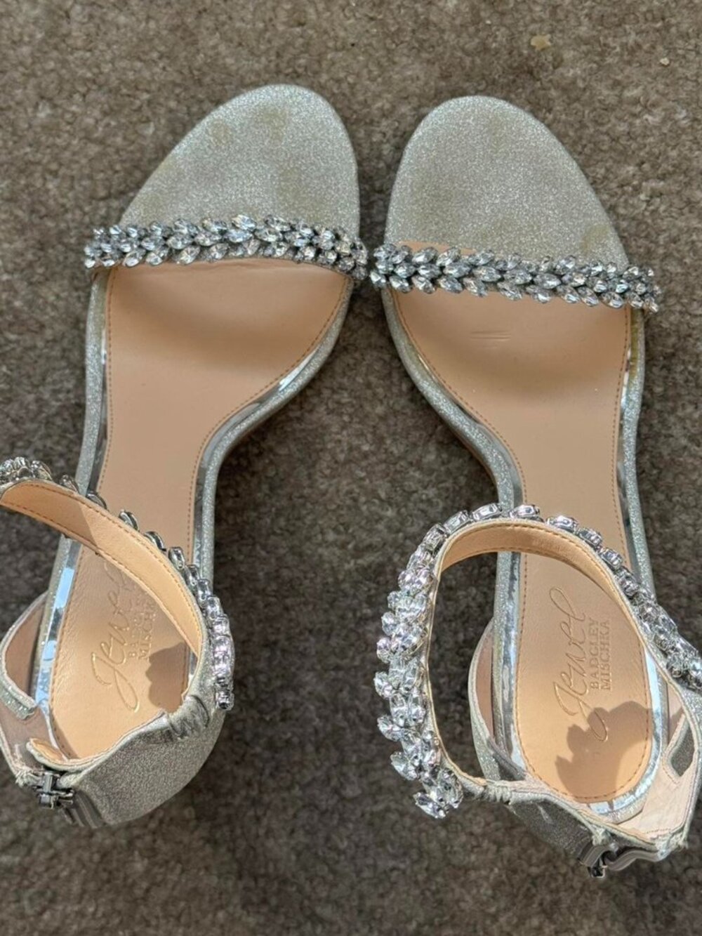 Jewel Badgley Mischka Silver Rhinestone Heels ✨👡
